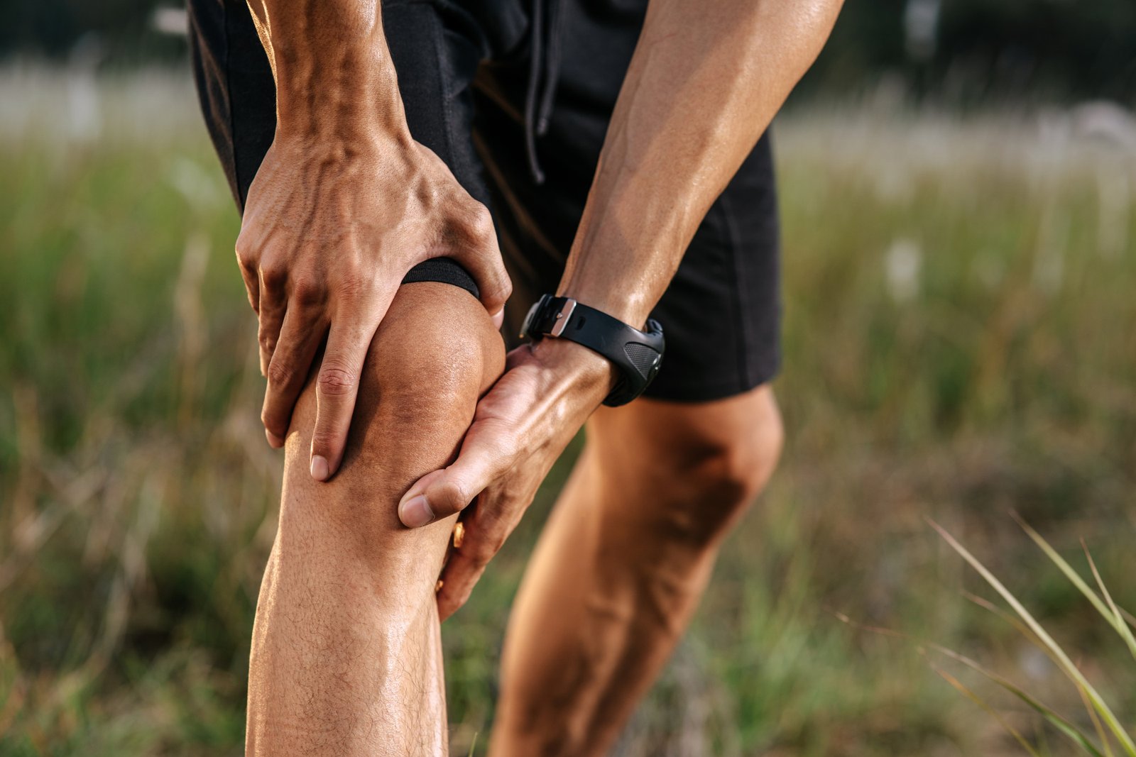 ಮಂಡಿ ನೋವು - RJR Herbal Hospitals ಮಂಡಿ ನೋವು - Knee & Joint Pain